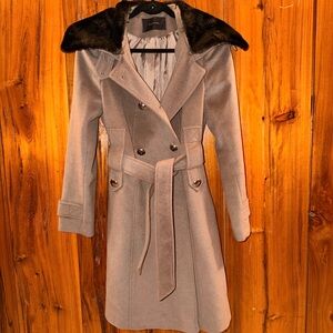 Tahari brown Trench Coat with brown faux fur Collar